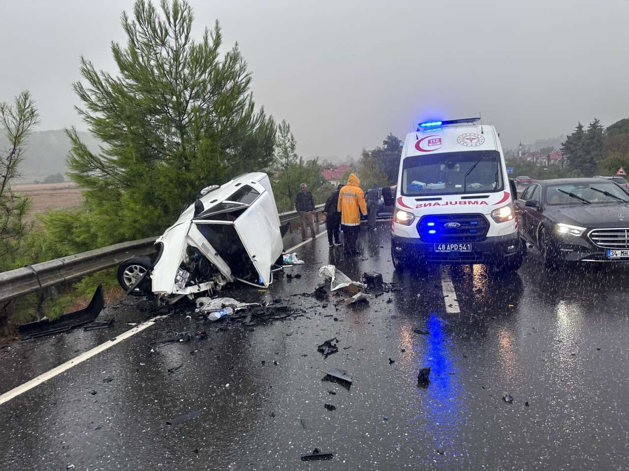 Muğla‘da İki Araç Çarpıştı: 1 Ölü, 2 Yaralı 1